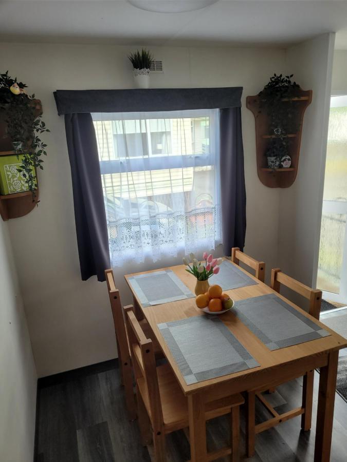 Ballantrae The Sunny Bunny Holiday Home מראה חיצוני תמונה